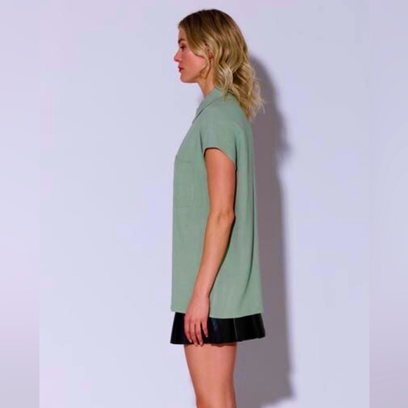 NEW Walter Baker Silvia Top - Picture 3 of 5